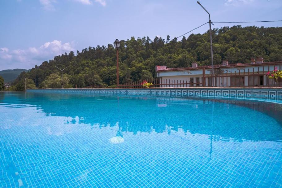 Tryavna Lake Hotel & Spa Exterior foto
