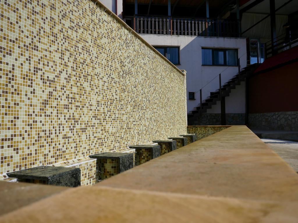 Tryavna Lake Hotel & Spa Exterior foto